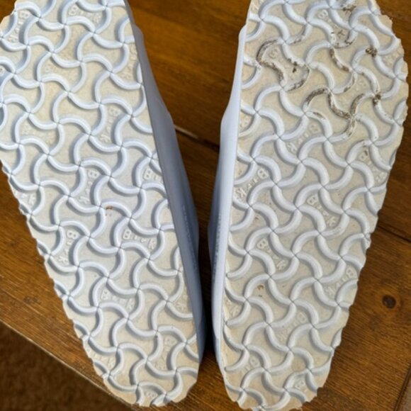 Blue Birkenstocks size 8 Waterproof - Picture 4 of 4